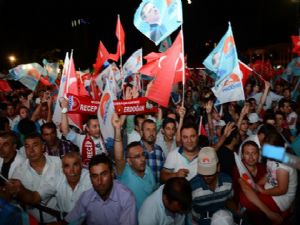 CUMHURBAŞKANI ERDOĞAN'IN TARİHİ BALKON KONUŞMASI